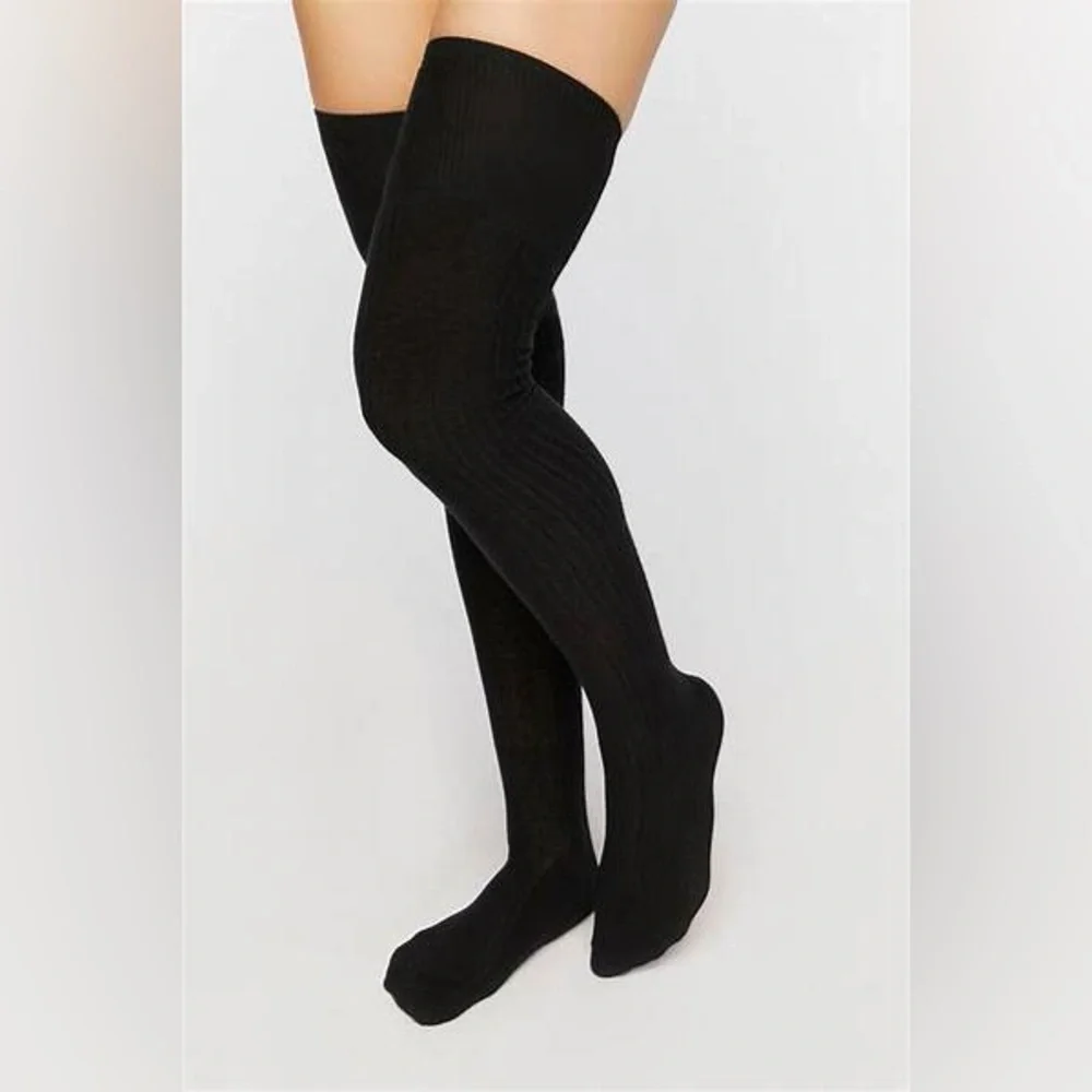 NORDSTROM ABOUND WOMENS OVER THE KNEE SOCKS BLACK WITH WHITE HEM RIBBED OS NWOT